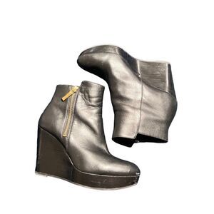 Michael Kors Black Leather Wedge Ankle Boots Booties Size 7